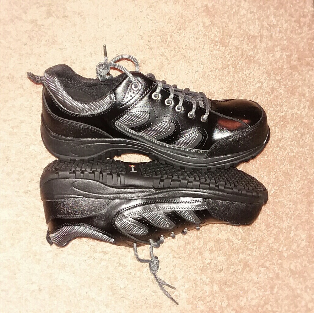 Steel Toe gym shoes